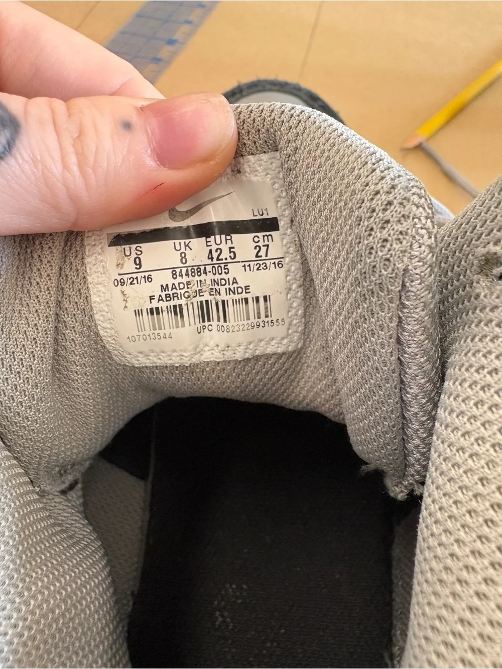 Nike light wear